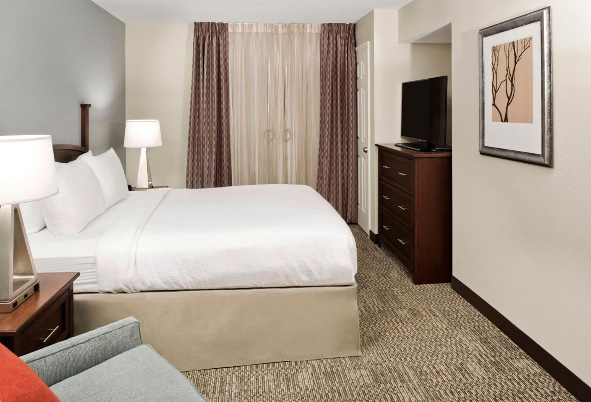 Staybridge Suites - Charlotte Ballantyne By Ihg Екстер'єр фото