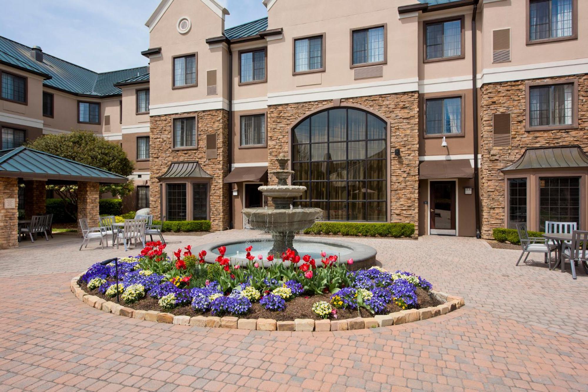 Staybridge Suites - Charlotte Ballantyne By Ihg Екстер'єр фото