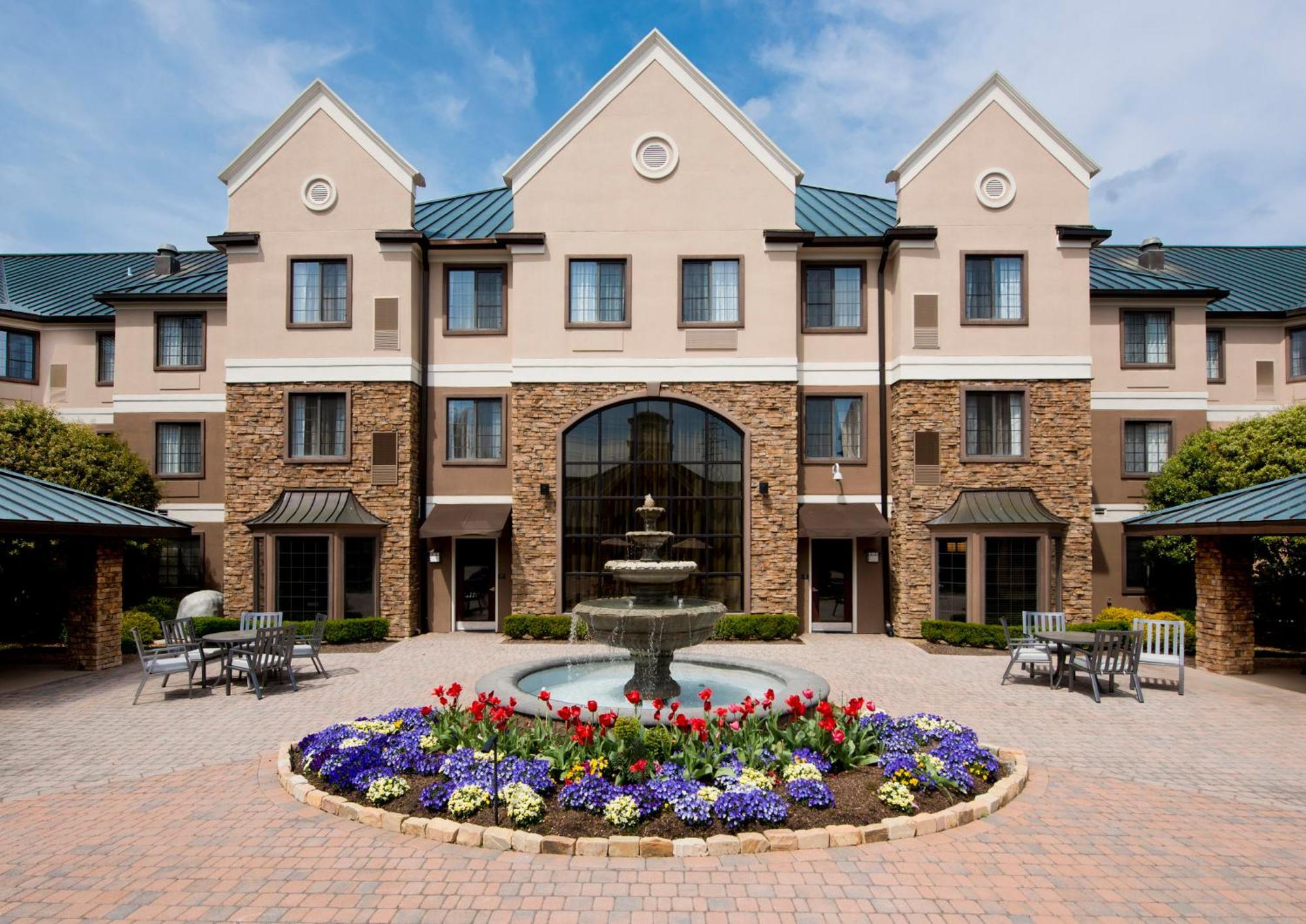 Staybridge Suites - Charlotte Ballantyne By Ihg Екстер'єр фото