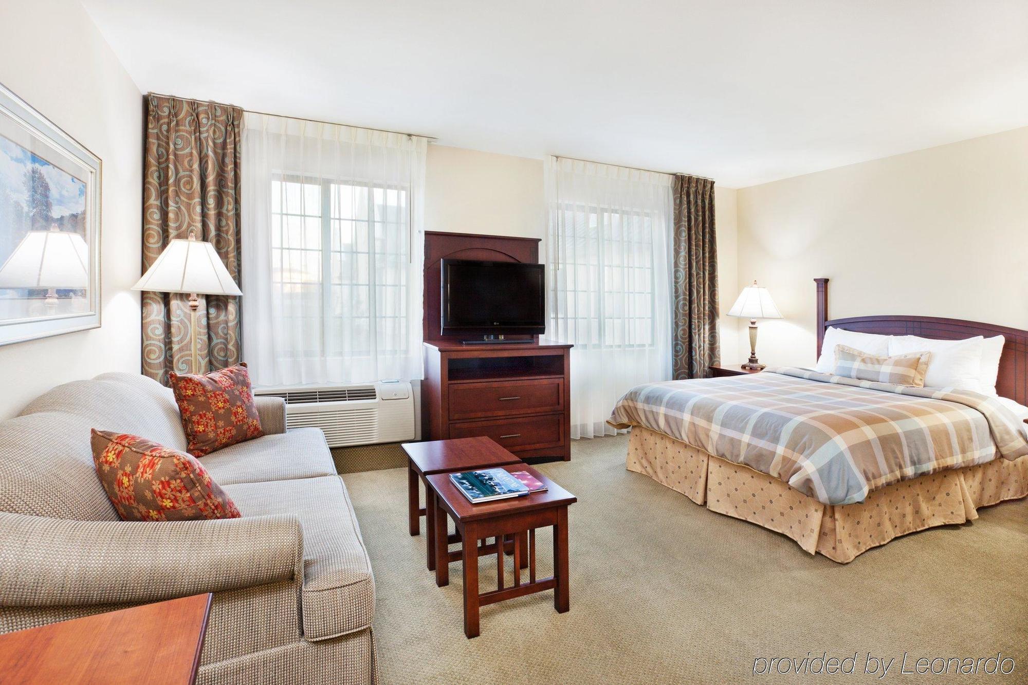 Staybridge Suites - Charlotte Ballantyne By Ihg Номер фото