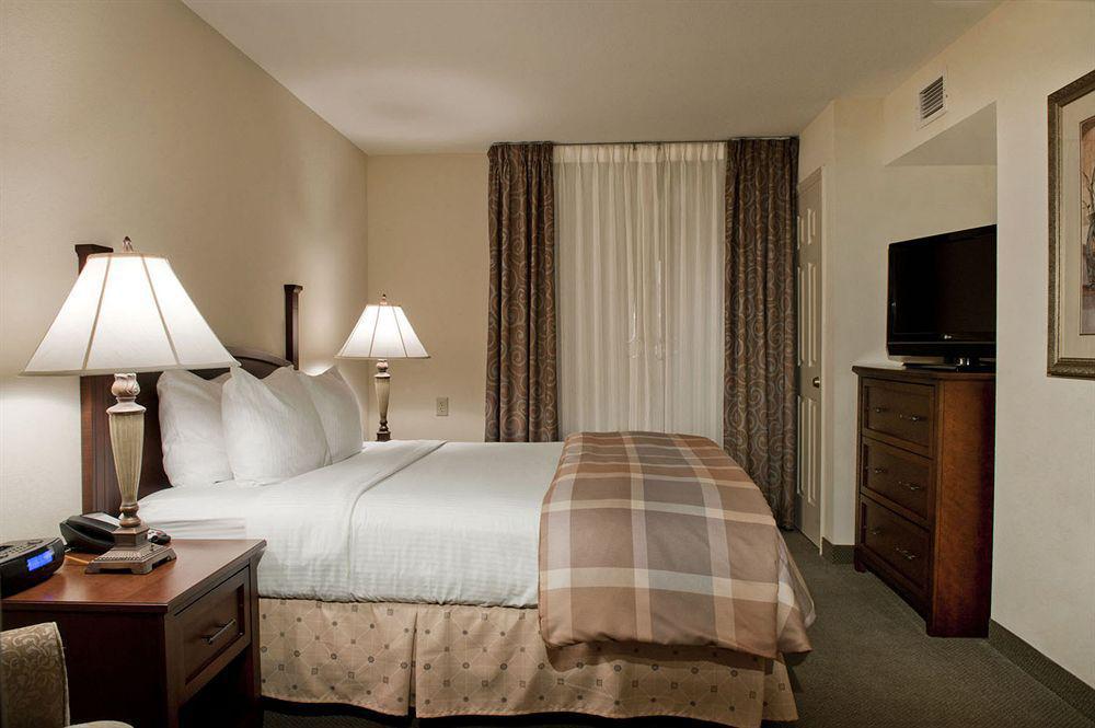Staybridge Suites - Charlotte Ballantyne By Ihg Екстер'єр фото